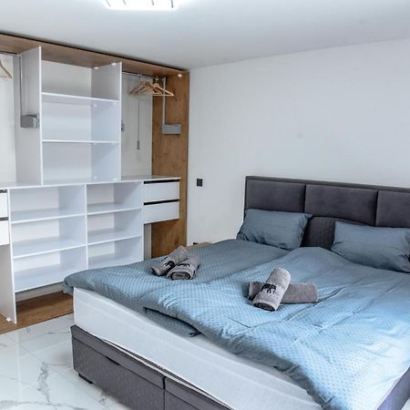 Luxury Villa M&B Tuzla Extérieur photo