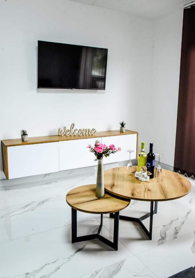 Luxury Villa M&B Tuzla Extérieur photo