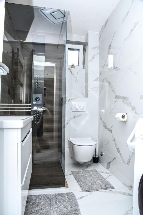 Luxury Villa M&B Tuzla Extérieur photo