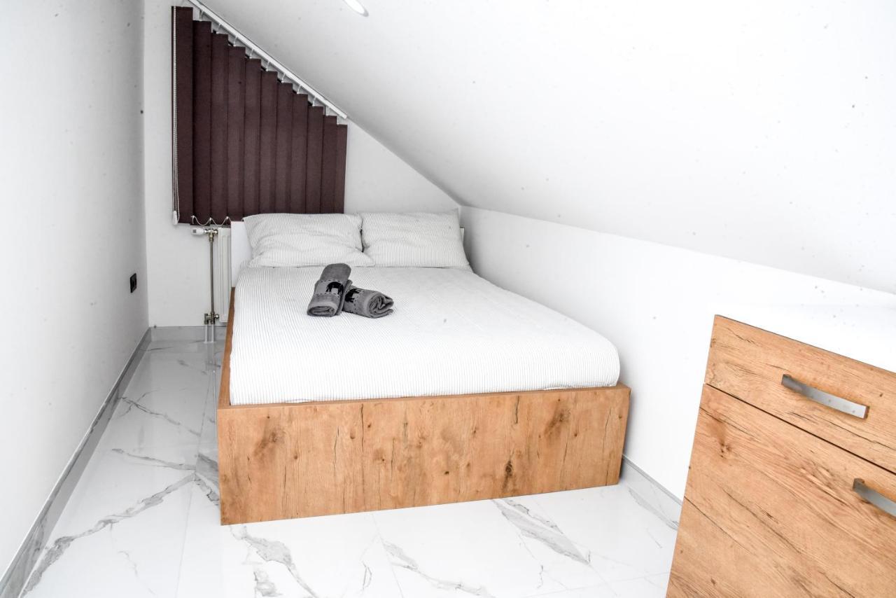 Luxury Villa M&B Tuzla Extérieur photo