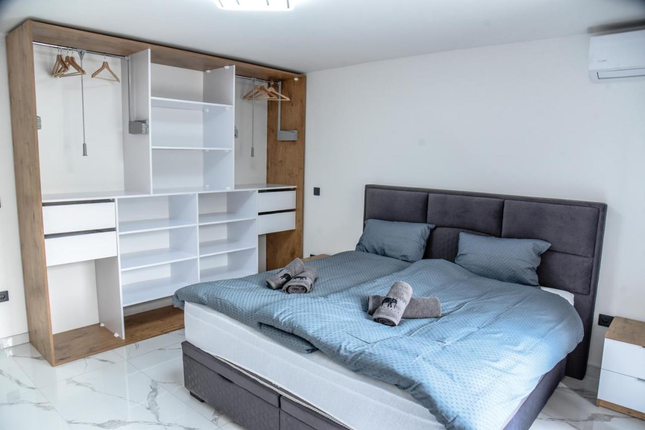 Luxury Villa M&B Tuzla Extérieur photo