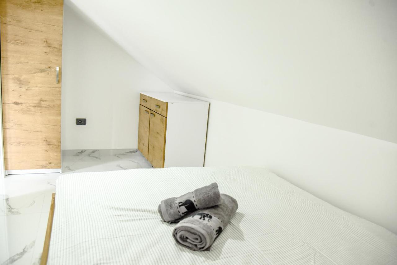 Luxury Villa M&B Tuzla Extérieur photo